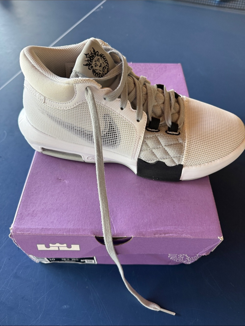 Nike Mid-Top Mesh and Quilted Athletic Sneaker - Light Gray volleyball court sho